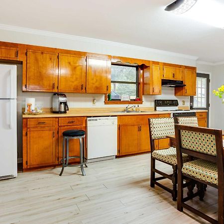 Doyline Cottage With Large Porch And Lake Access! Exterior foto
